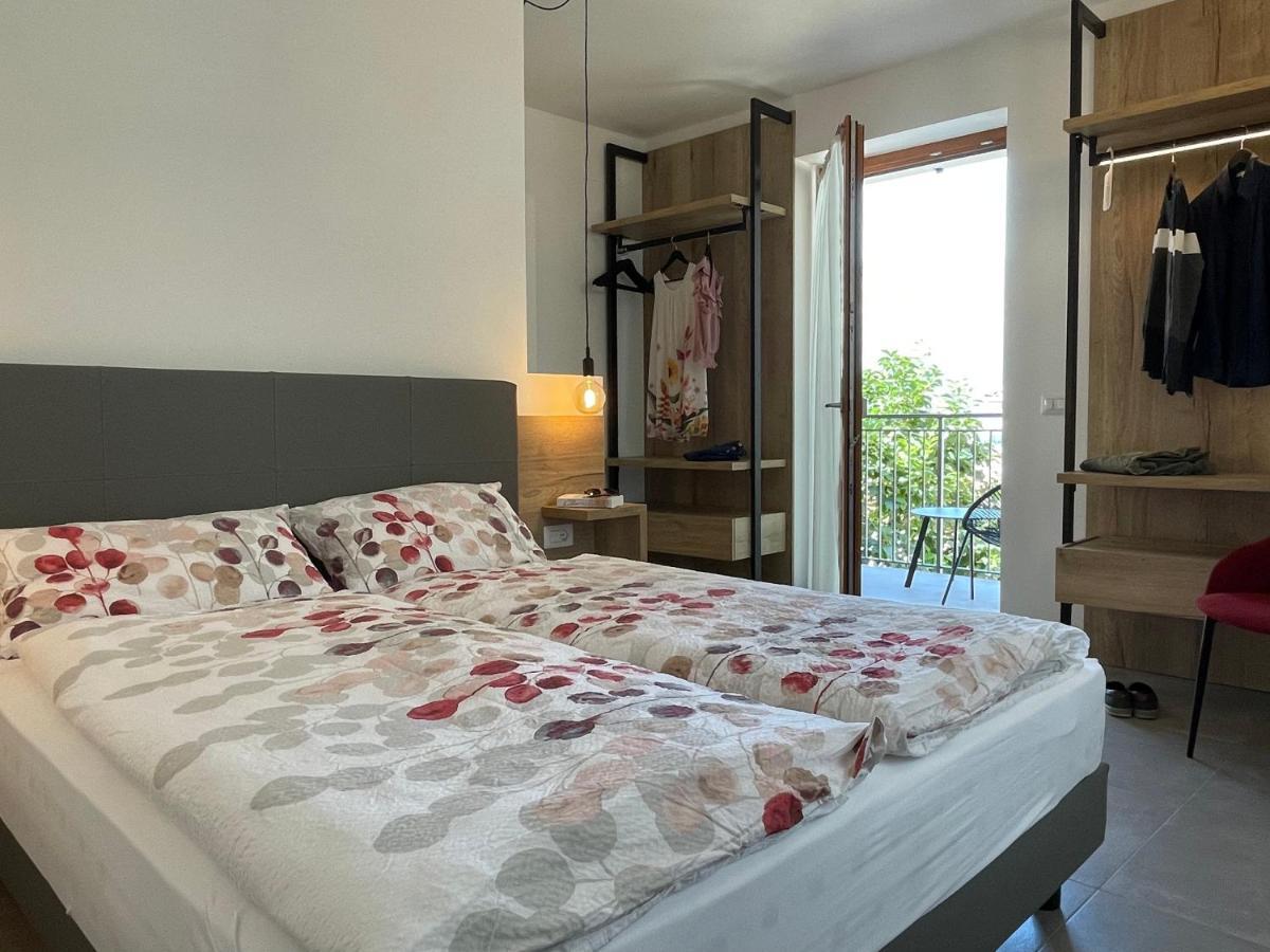 B&B Nalu Arco Exteriör bild